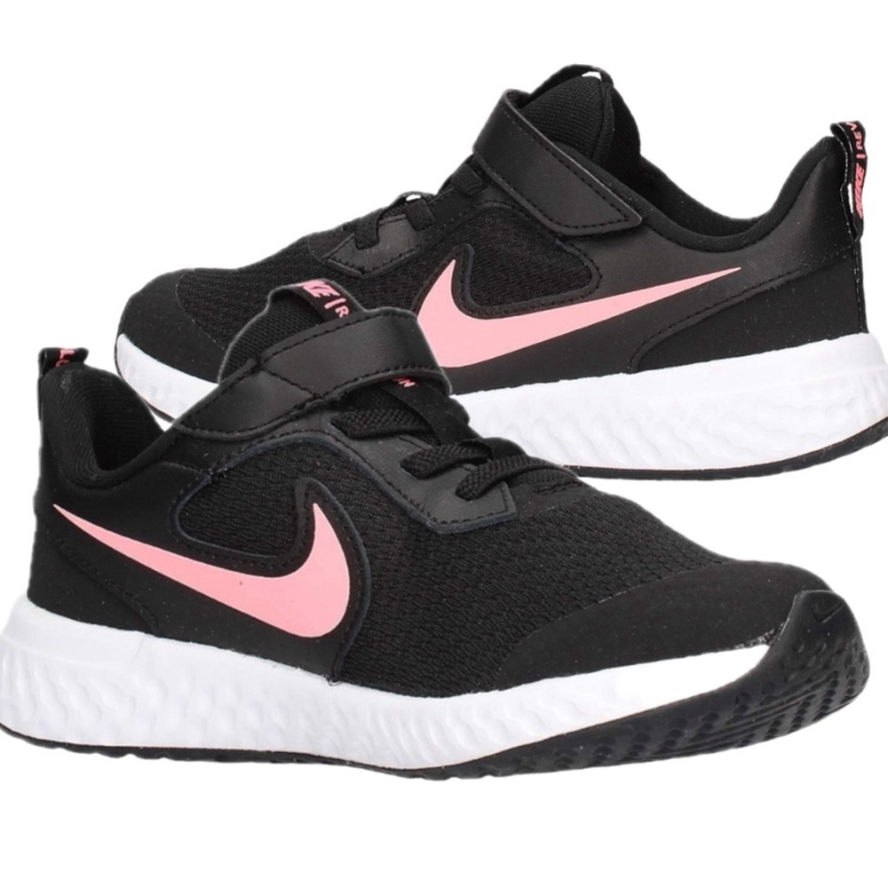 Nike unisex-child Revolution 5 Pre School Velcro Running